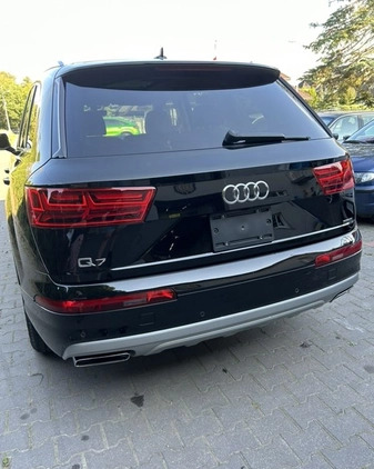 Audi Q7 cena 175000 przebieg: 74000, rok produkcji 2017 z Barwice małe 466